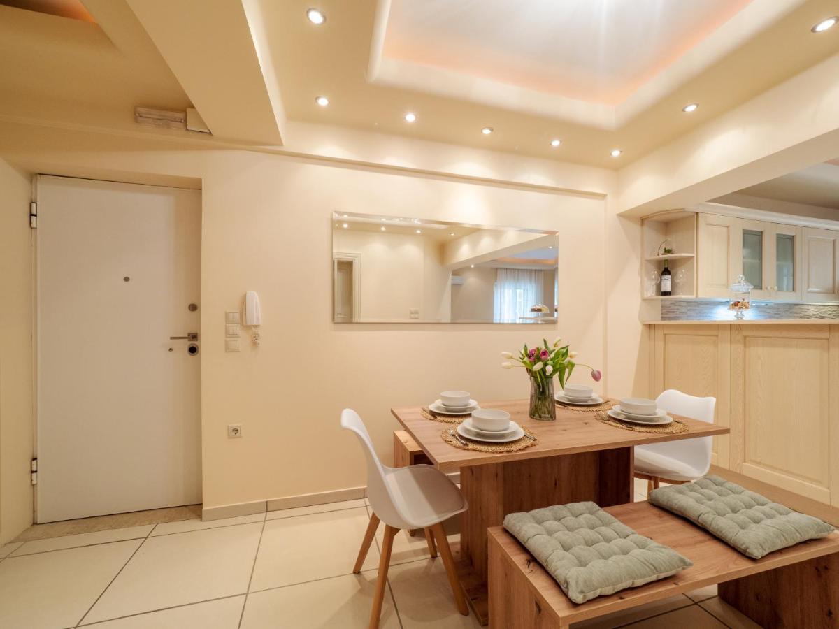 Aura Elegant Apartment Near Garitsa Bay Analipsis  Luaran gambar