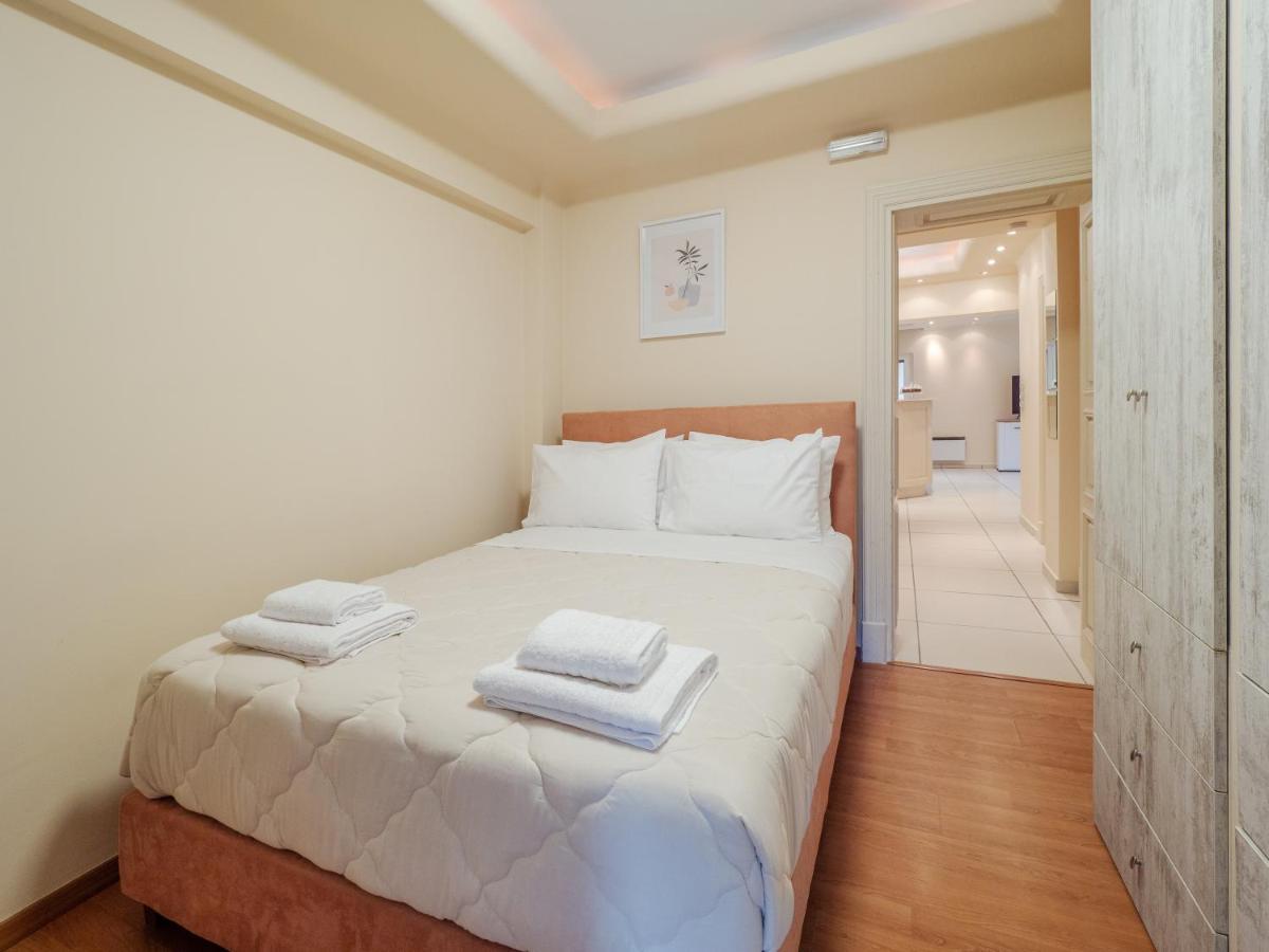 Aura Elegant Apartment Near Garitsa Bay Analipsis  Luaran gambar